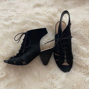 Vince Camuto Shoes